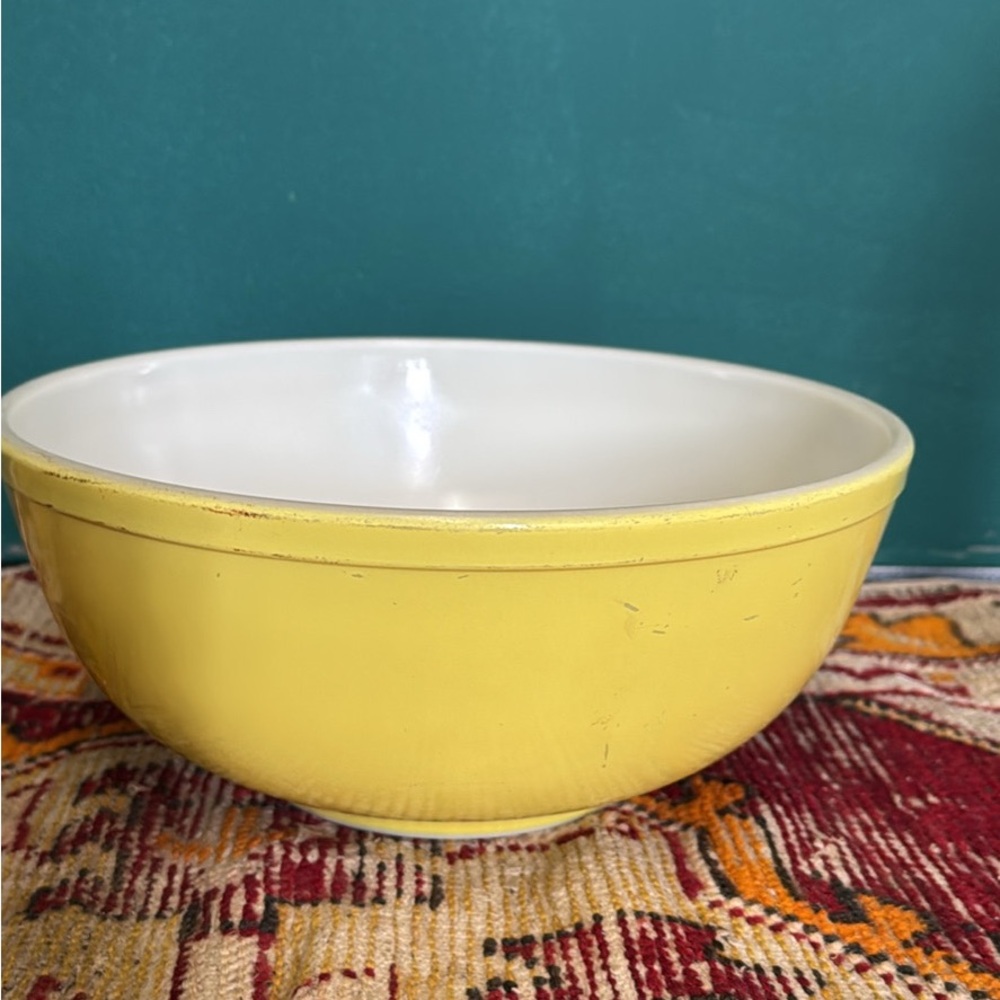 Vintage Yellow Pyrex Mixing Bowl
